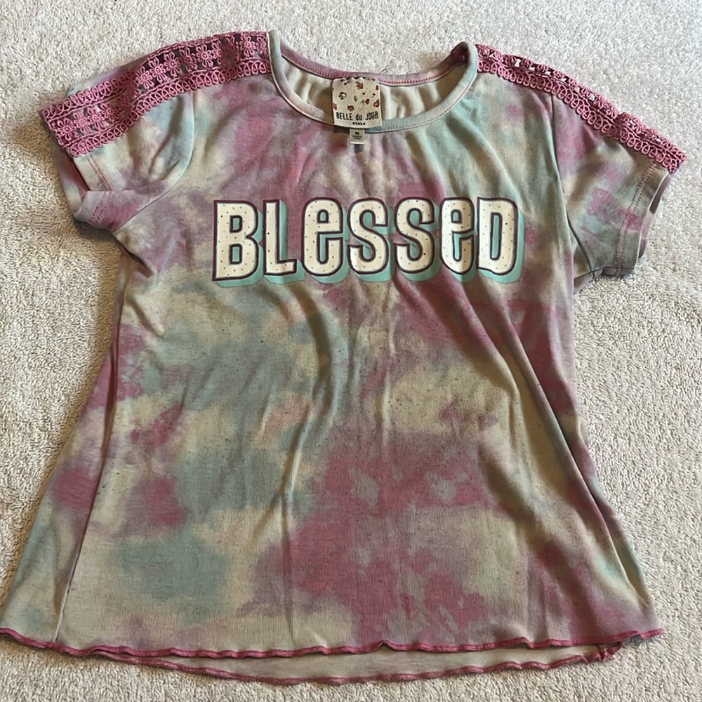 This is a cool shirt with a mixed of colors